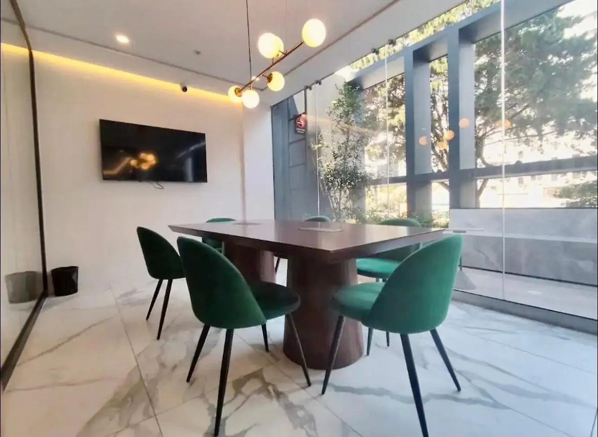 Apartamento Beautiful Brand New Suit Quito